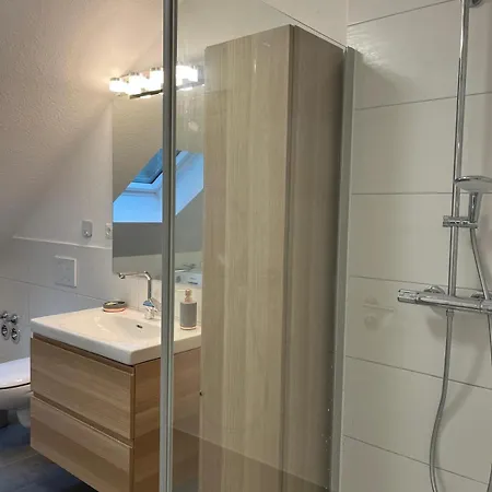 Modern Stylish 10 Min Near Messe