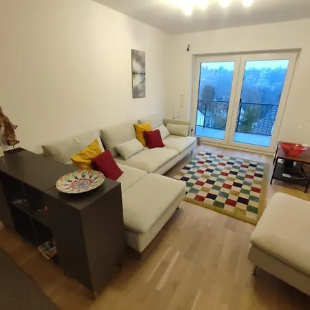 Modern Stylish 10 Min Near Messe *