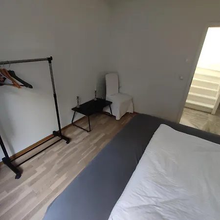 Apartment Modern Stylish 10 Min Near Messe Schwalbach am Taunus