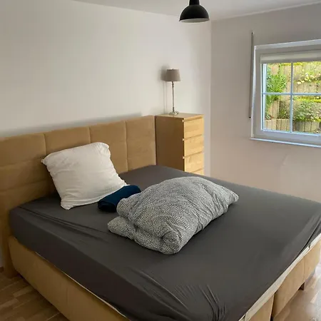 Modern Stylish 10 Min Near Messe Apartment Schwalbach am Taunus