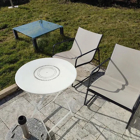 Modern Stylish 10 Min Near Messe *