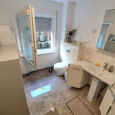 Modern Stylish 10 Min Near Messe Schwalbach am Taunus