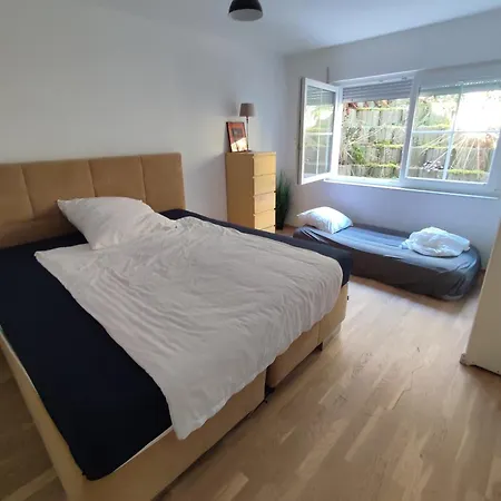 Apartment Modern Stylish 10 Min Near Messe Schwalbach am Taunus